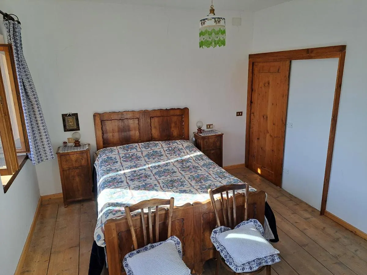 L' Antica Casa Di Maria Lilia Apartment Pieve di Cadore Italy
